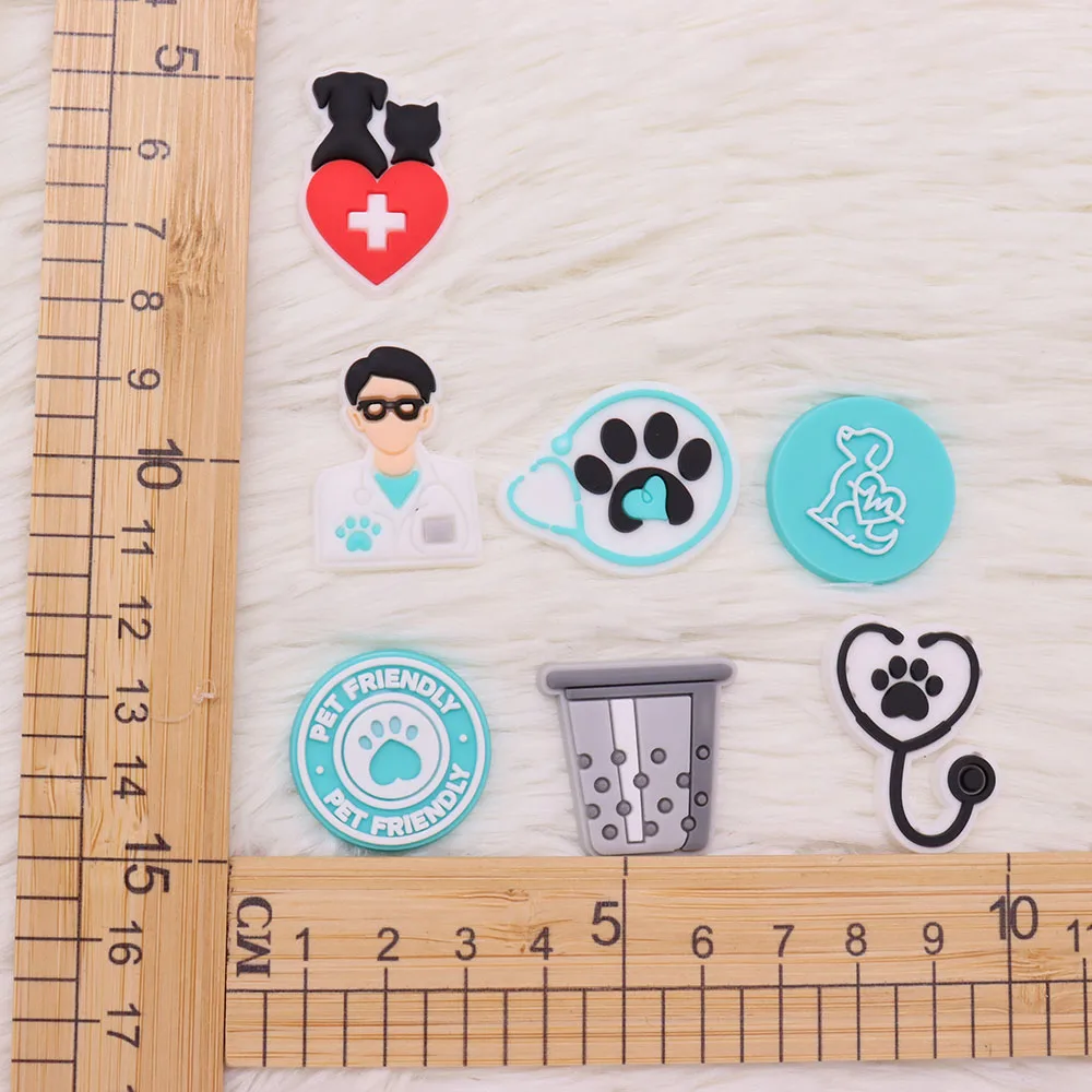 Mix 50pcs PVC Shoe Charms Pet Doctor Friendly Dog Heart Love Stethoscope Garden Shoes Button Decoration Hole Slipper Accessories