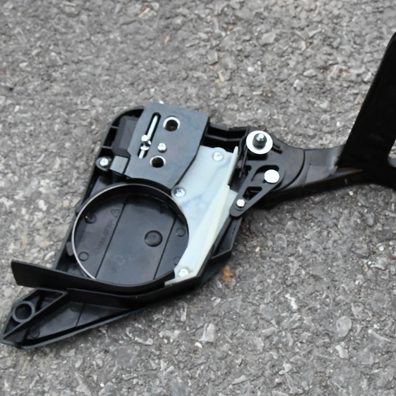 Brake Assembly Hand Brake Plate Replacement Spare Part For AMK 5800 Yuson 5800 2‑Stroke Gas Chainsaw Repair Accessory