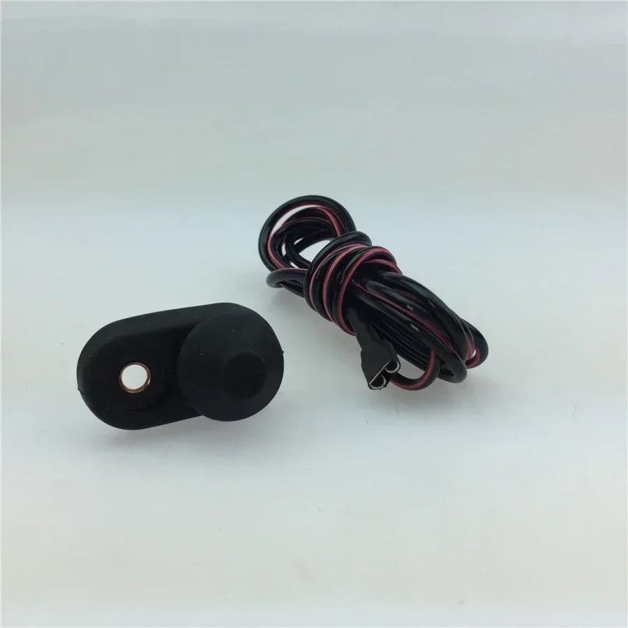 For  Wuling Rongguang Hongguang new light 6390 Hongguang 6388 Po Chun 630 car door light side door trigger switch 2pcs