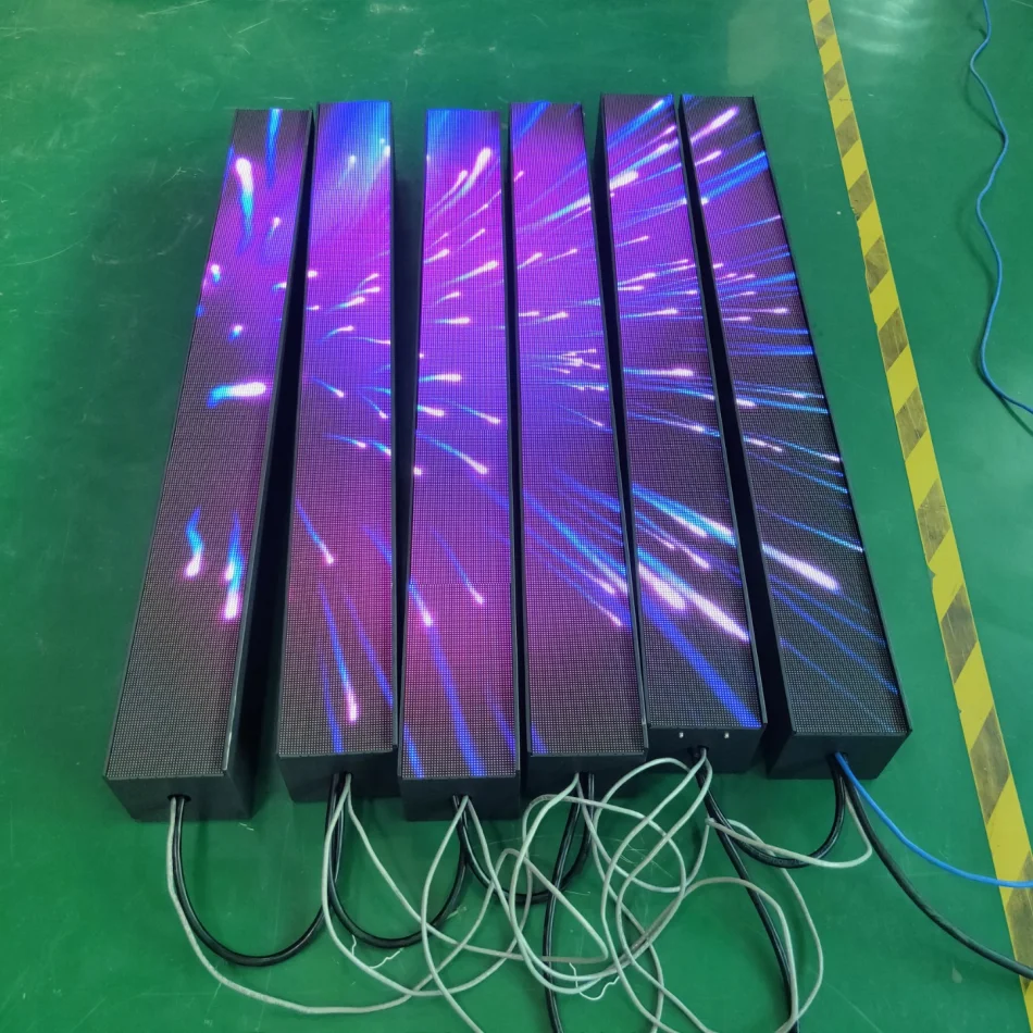 高輝度・高リフレッシュレート3840Hz P3屋内階段用LEDディスプレイ、LEDステップディスプレイ、LEDラダー、大型ビデオサイン