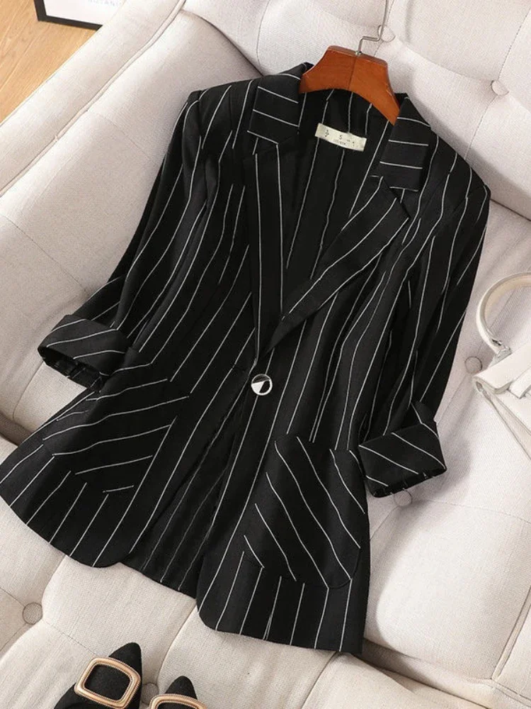 Small Suit Jacket Women\'s 2022 Spring and Summer New Striped Slim Sleeve Slim Suit Suit Jacket  Oversize Clothing for Women