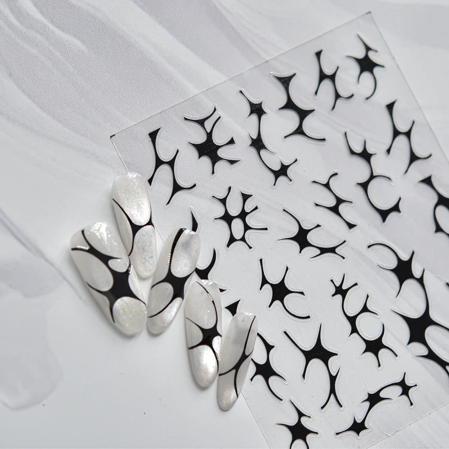 Y2K moderne minimalistische kunstlijnen nail art stickers manicure ontwerpen hoge kwaliteit zelfklevende zwart-witte sticker T-5237