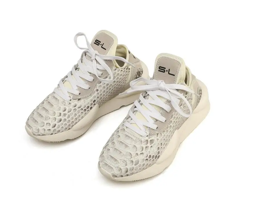 

2022 new Real Genuine python skin snake leather men fashion shoe sneaker flat leisure shoe with cow skin lining beige color