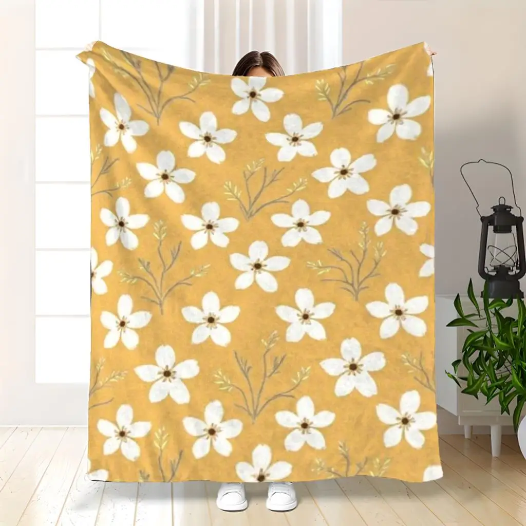 1pc Fresh floral pattern blanket, polyester fabric, machine washable, suitable for use in bedrooms, living rooms, and sofas.