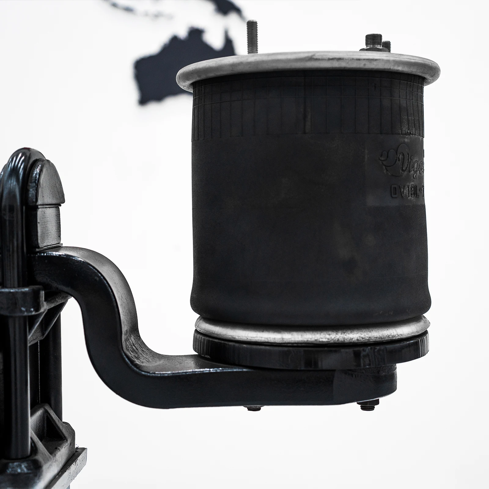 High Quality Universal Air Suspension Kit for Trailers GERMANY air Suspension air Bag Suspension