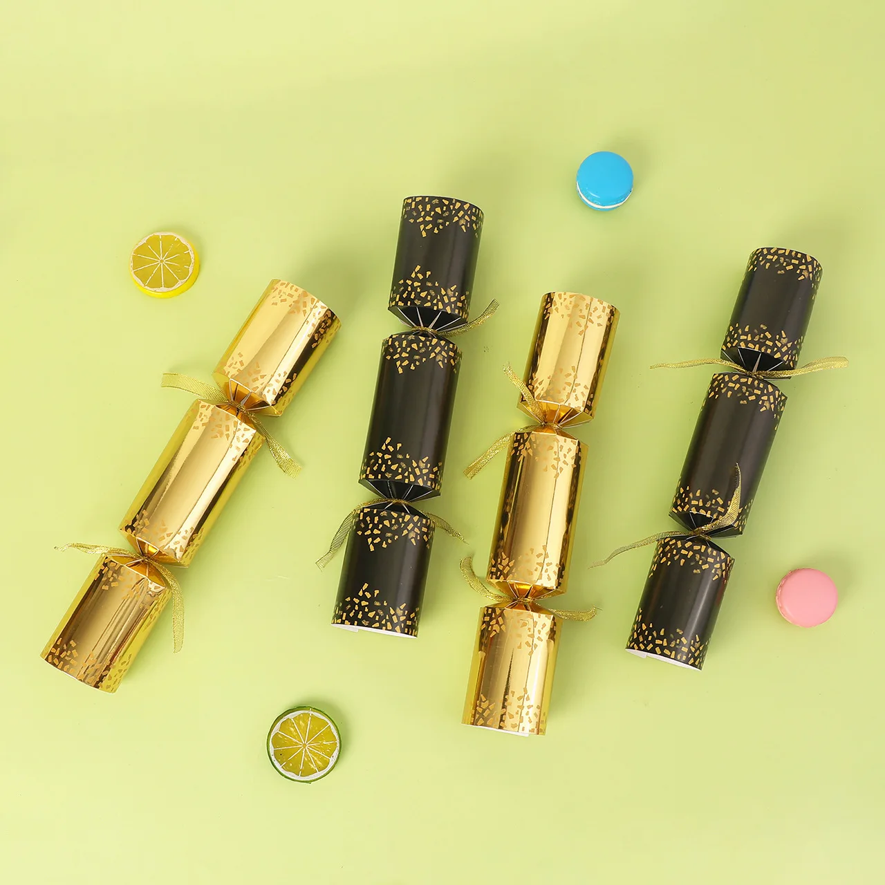 عيد الميلاد تأثيري الدعائم المفرقع الوردي بوبر مع قبعة ورقية الإنجليزية ريدل ورقة الديكور الطرف الديكور