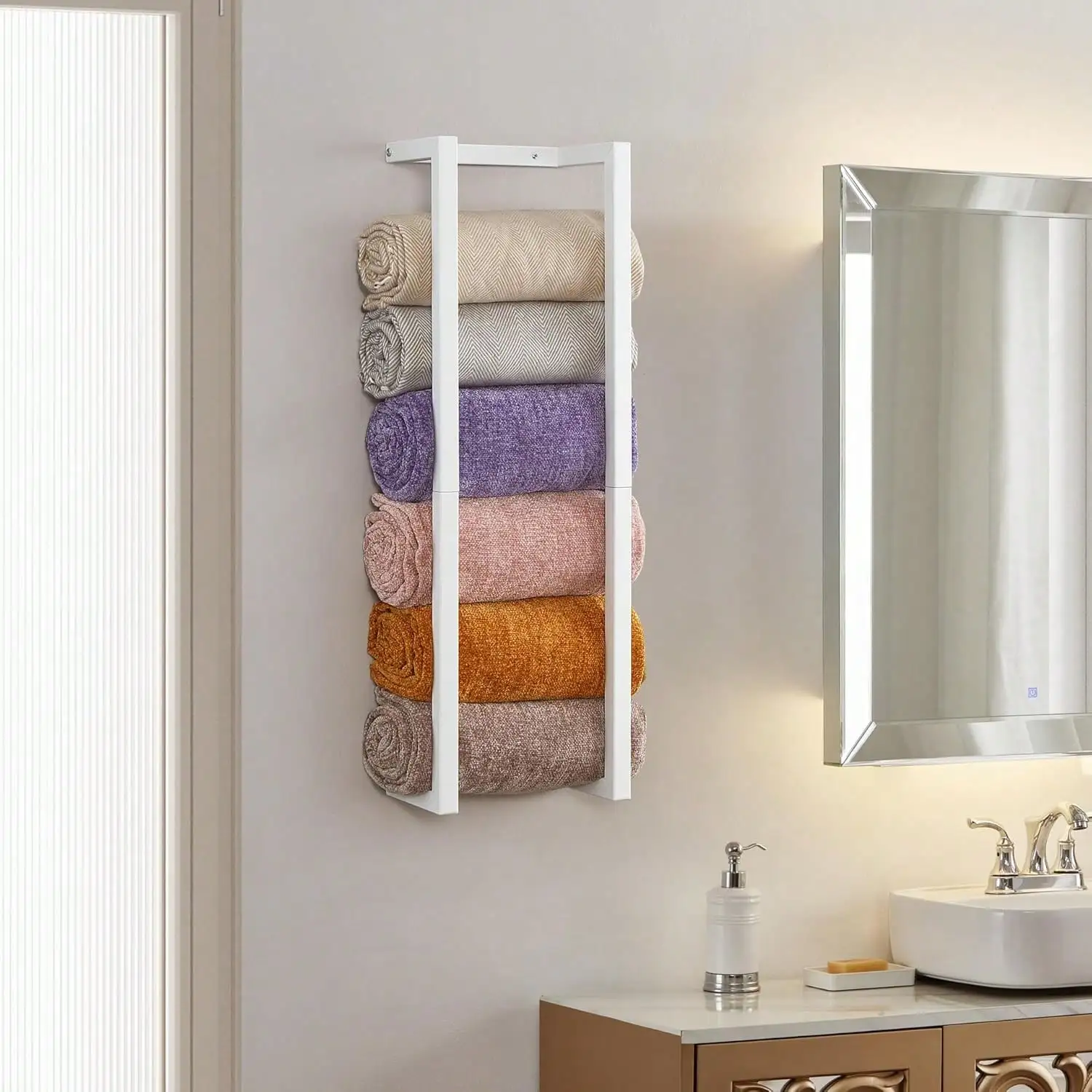 Towel Rack For Rolled Towels,Wall Mounted Metal Bathroom Organizer, Bath Towel Holder Wall For Modern Small Space Towel Storage