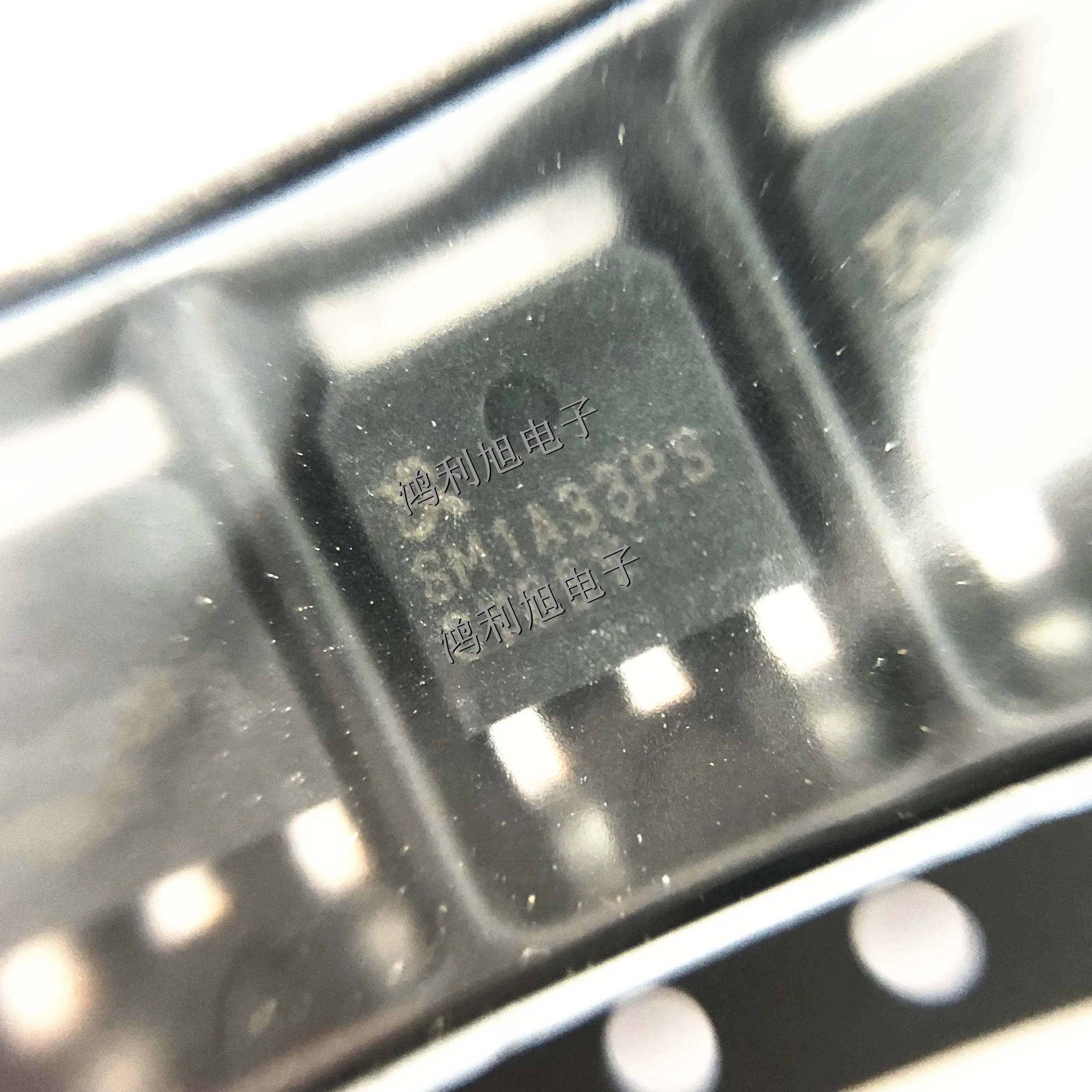 5pcs/Lot SM1A33PSUC-TRG TO-252-2 MARKING;SM1A33PS P-channel Field-effect Transistor (MOSFET) 49mΩ 100V 38A