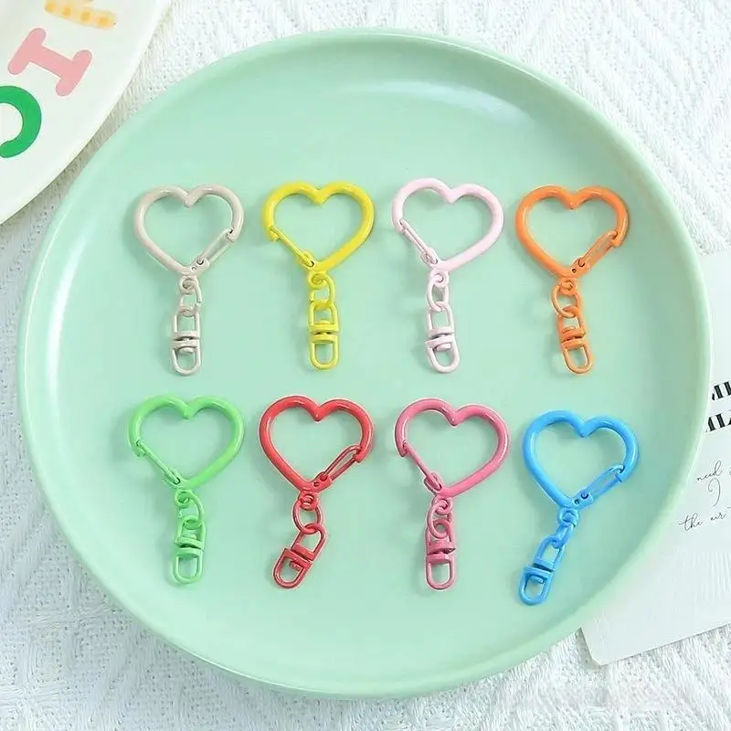 10 Stück bunte Schlüsselanhänger mit Herzförmigen Federverschlüssen aus Legierung, Karabinerhaken für DIY-Schmuckherstellung, Taschenanhänger, Handwerkszubehör – Detail 2