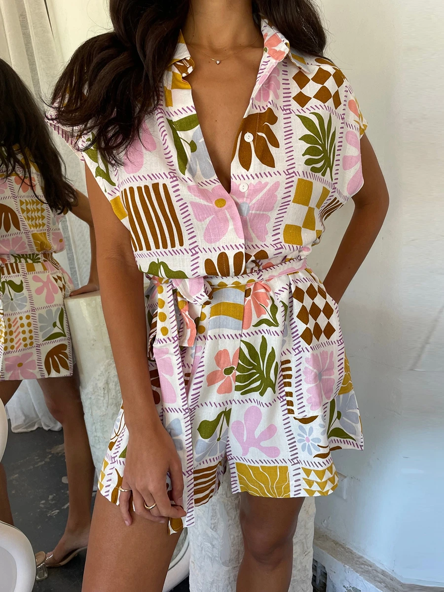 

Women Summer Playsuits Floral Leaves Print Turn-Down Collar Short Sleeve Jumpsuits Casual Short Rompers with Belt