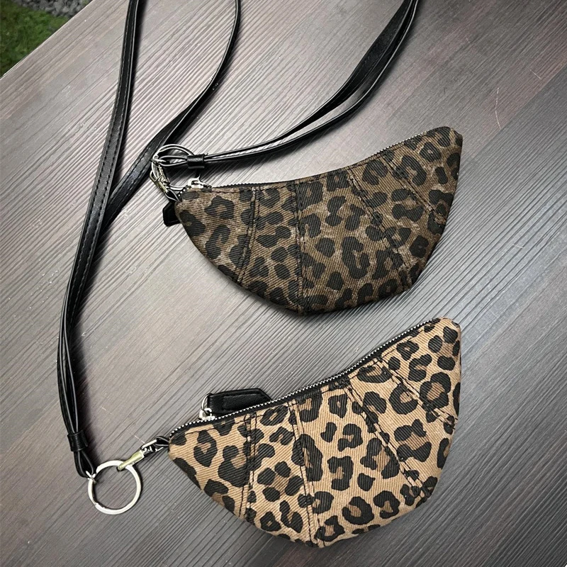 Mini Canvas Clutch Bag For Women Luxury Designer Handbag Purses 2026 New In Leopard Print Coin Purse Ornament Accessory Shoulder