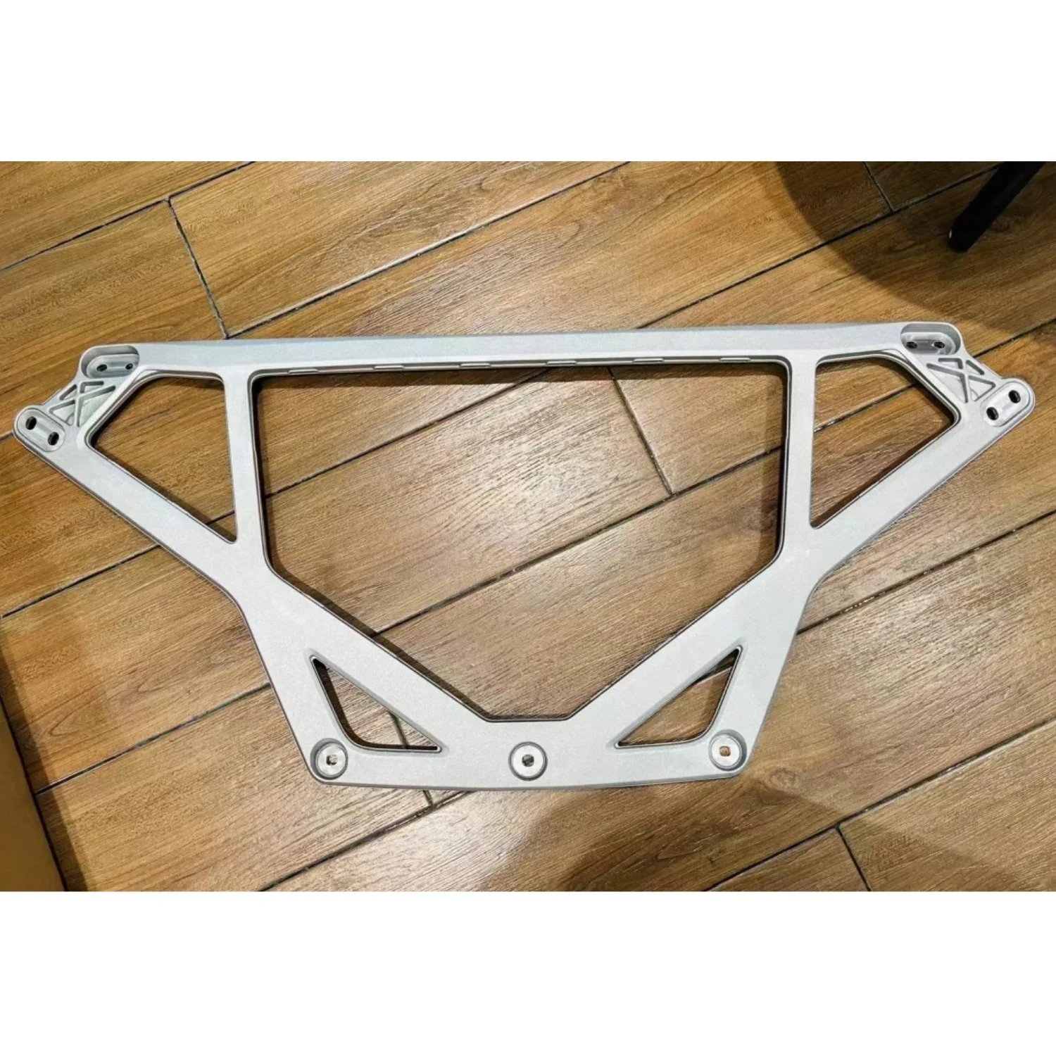 

Высококачественная крышка двигателя OYA1, подходящая для карбоновой балансировочной рейки