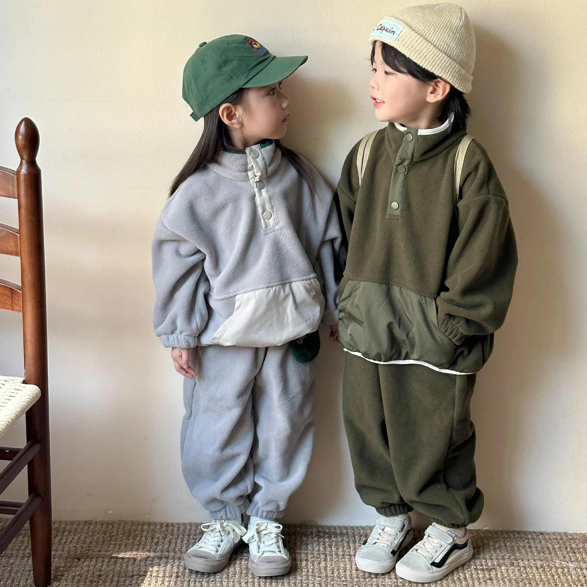 

Children Polar Fleece Suit 2025 Autumn And Winter Boys Sport Suit Plus Velvet Sweater+ Pant Leisure Girl's Two-piece Suit