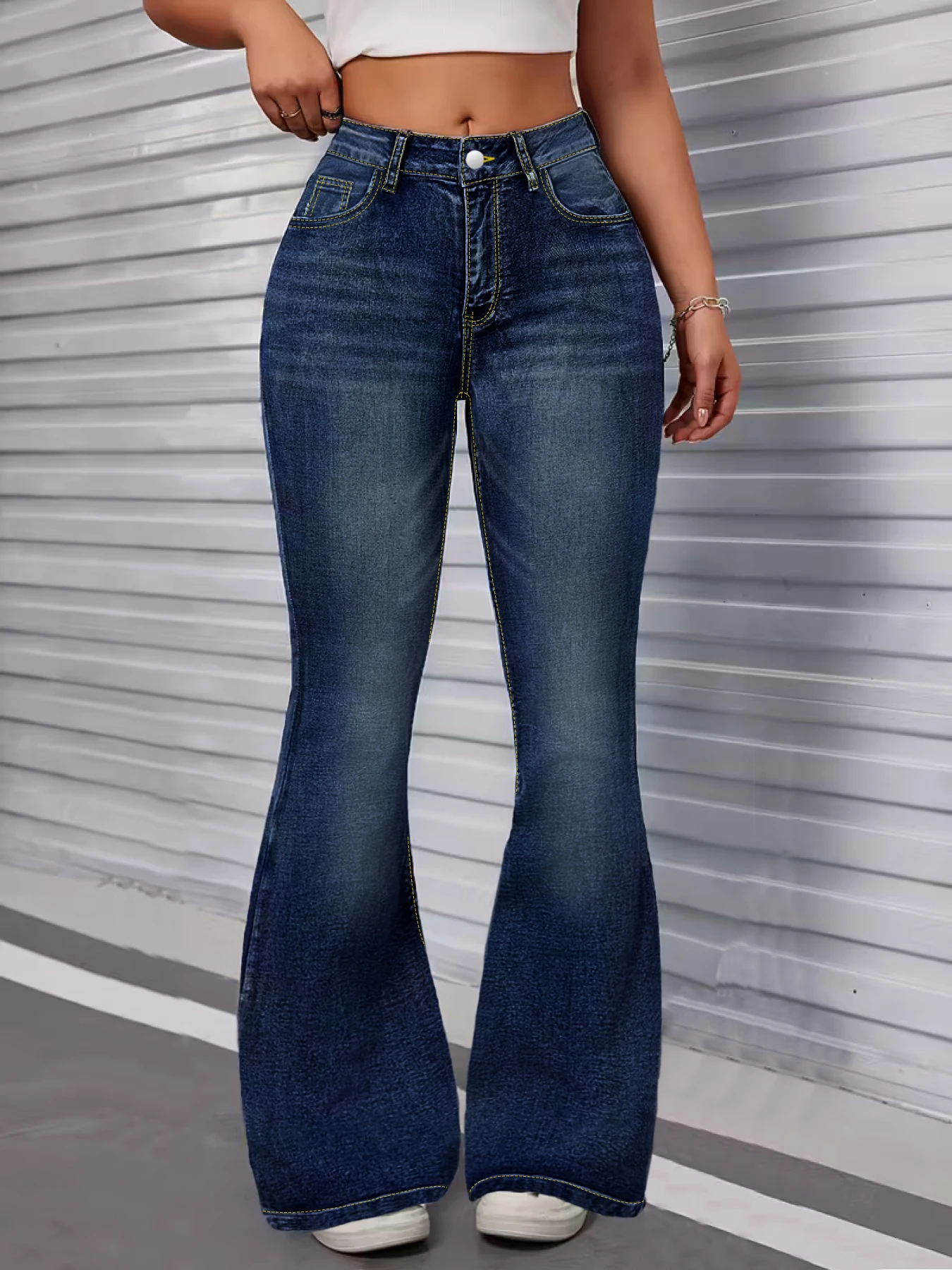 

Женские джинсы больших размеров с высокой талией, темно-синие брюки-клеш, подходящие для работы в кампусе и уличном стиле