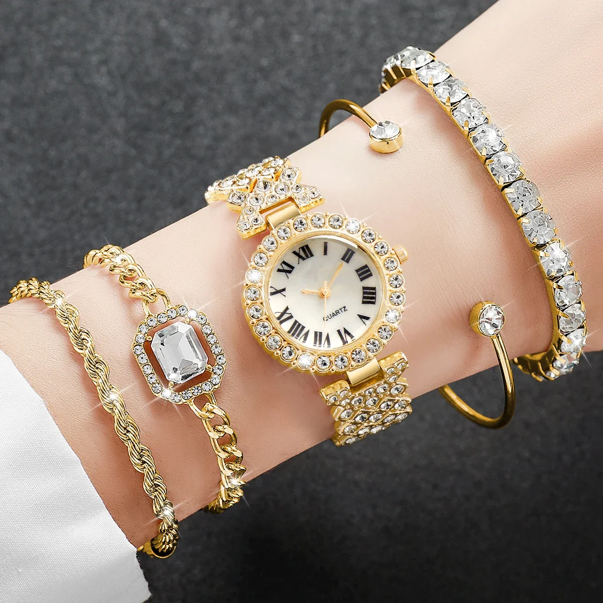 5Pcs Women Rhinestone Watch Jewelry Set Roman Dial Quartz Watch Crystal Bracelet Earring Bangle Ladies Gift Watch