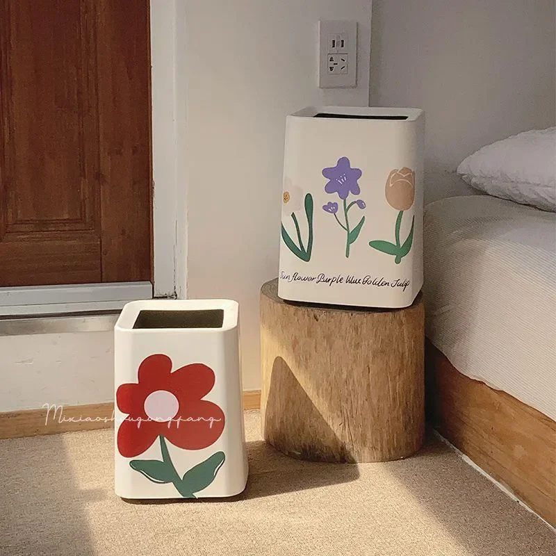 2023 New Creative Cute Trash Can for Home Bedroom Living Room Bathroom Toilet High Value Light Luxury Style Waste Bin