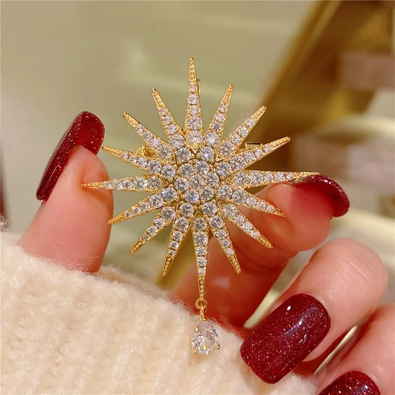 

Shining U Luxury Full Gems Star Brooch for Women Men Fashion Overcoat Accessory Gift