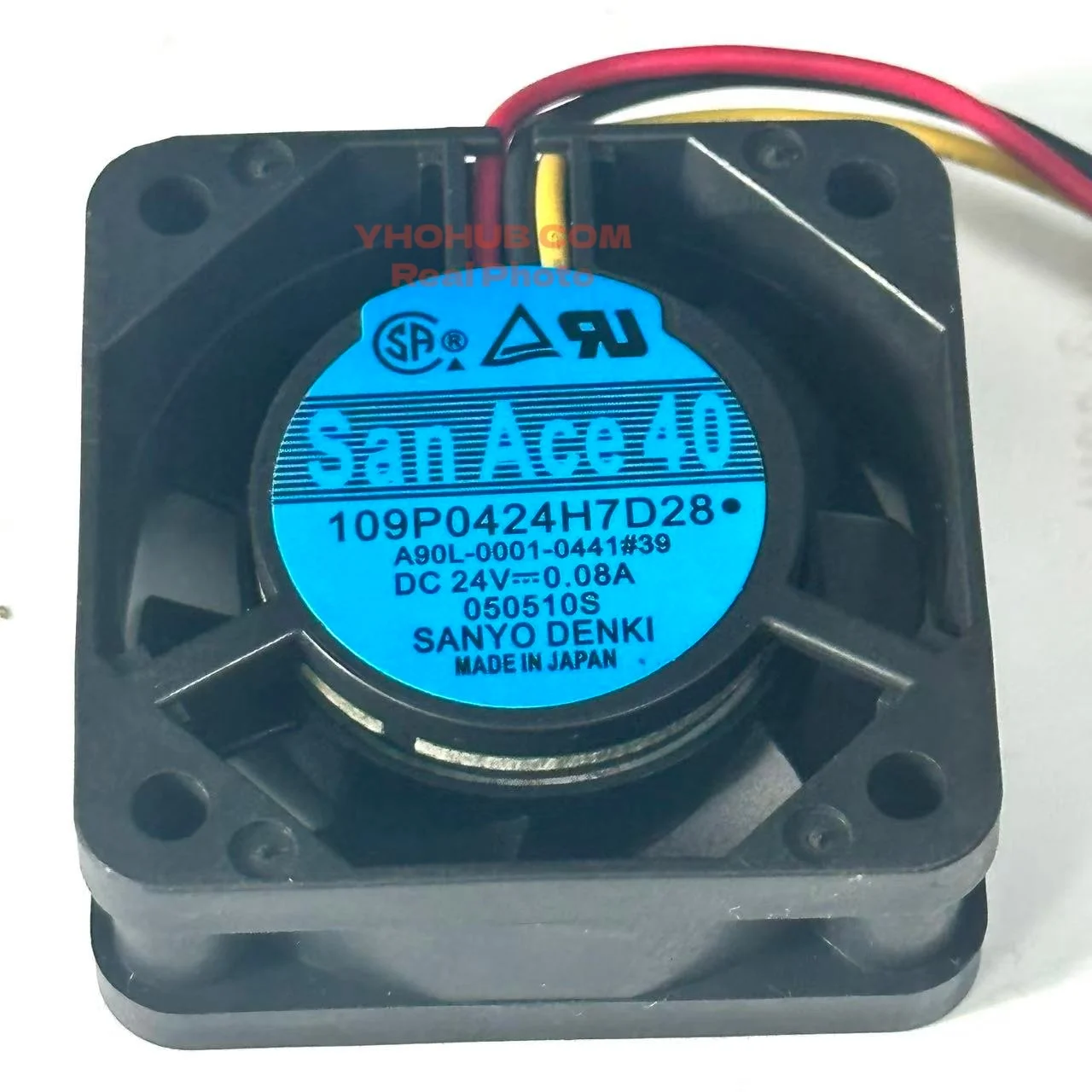 

SANYO DENKI 109P0424H7D28 DC 24V 0.08A 40x40x15mm Server Cooling Fan