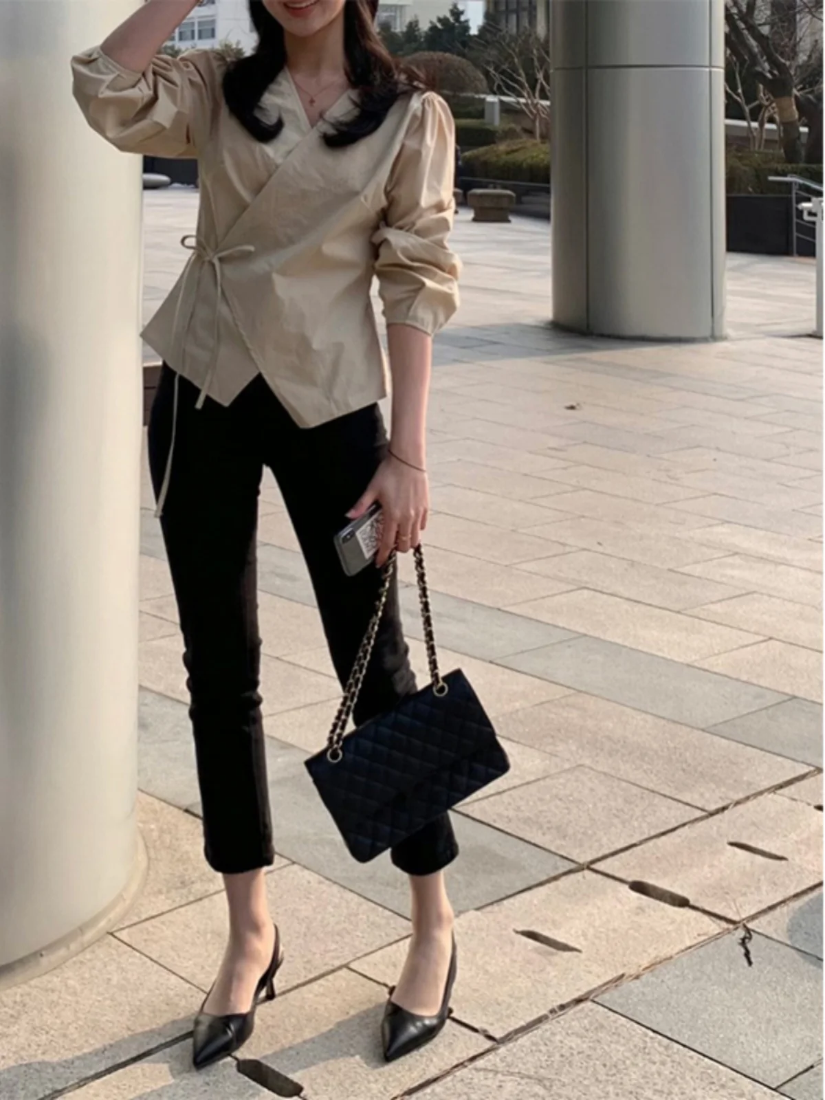 

Korean Sle ort V-Ne Slim Fit irt Women Ele Casual Faion Spring 2025 New Arrival irt Outfit Ladies Premium