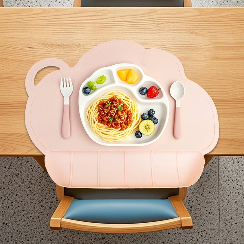 Cute Cloud-Shaped Silicone Placemat, Non-Slip and Heat-Resistant, Multifunctional Placemat, Creative Home Essential, Baby Dining Table Protector