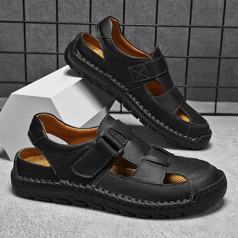 New Summer Fashion Men Sandals Breathable Men Shoes Leather Outdoor Men Sandals Antiskid Beach Sandals Hollow Shoes Footwear