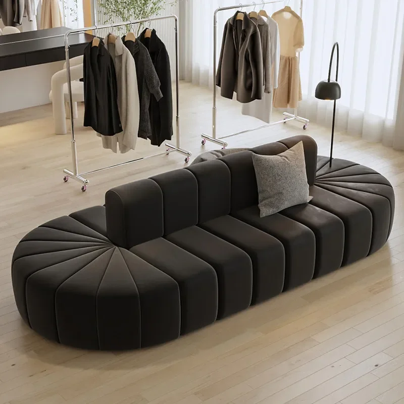 Light luxury shoe store Clothing store Beauty salon Hotel lobby Negotiation Reception rest area