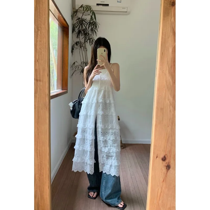 

Women's New Embroidered Hollow Sweet Sling Dress Summer 2024 New Length Waist Split White High Waisted Single Breasted Dresses