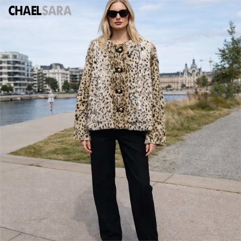 Women's Leopard Faux Fur Coat - Warm Button-Front Jacket