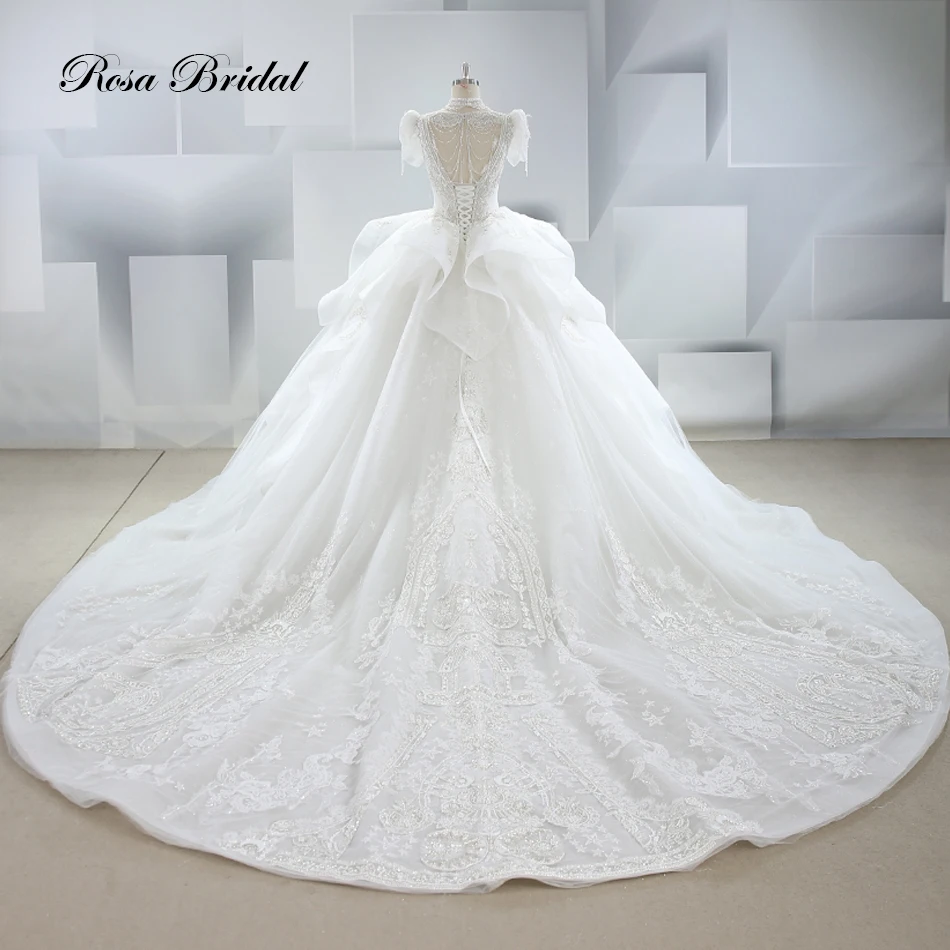 High Quality Real Photos Lace Beaded Short Sleeve Wedding Dress