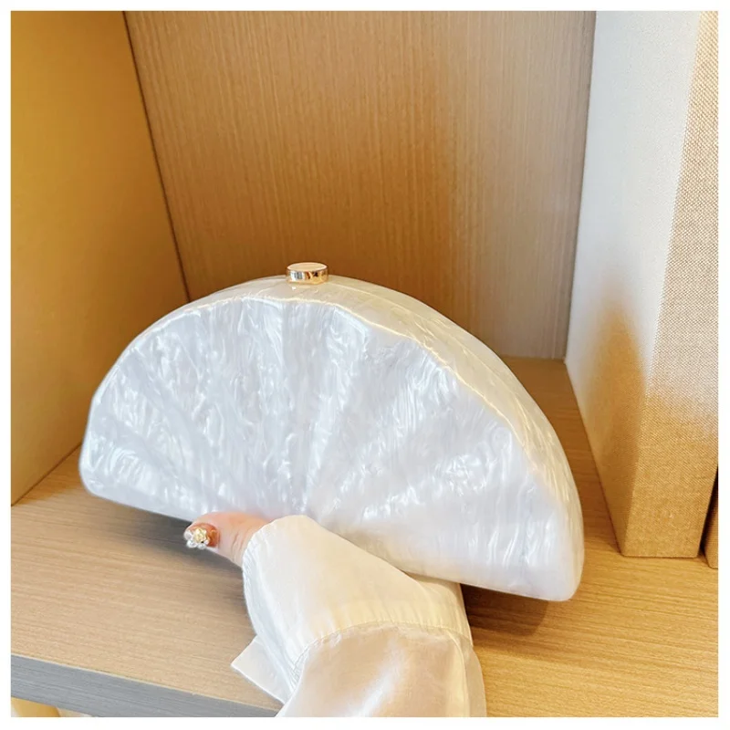 

2025Summer New Fashion Chic Women Brand Half Moon Circular Sector Acrylic Box Clutch Purse Handbag Mini Marble Wedding Party Bag