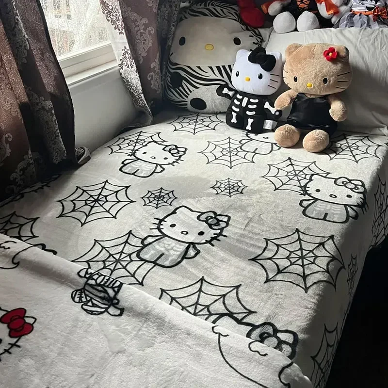 TOPTOY Licensed Kawaii Halloween Cartoon Girl Thick Flannel Velvet Throw Blanket Soft Comfortable Quilt Bed Sheet For Bedroom Ro
