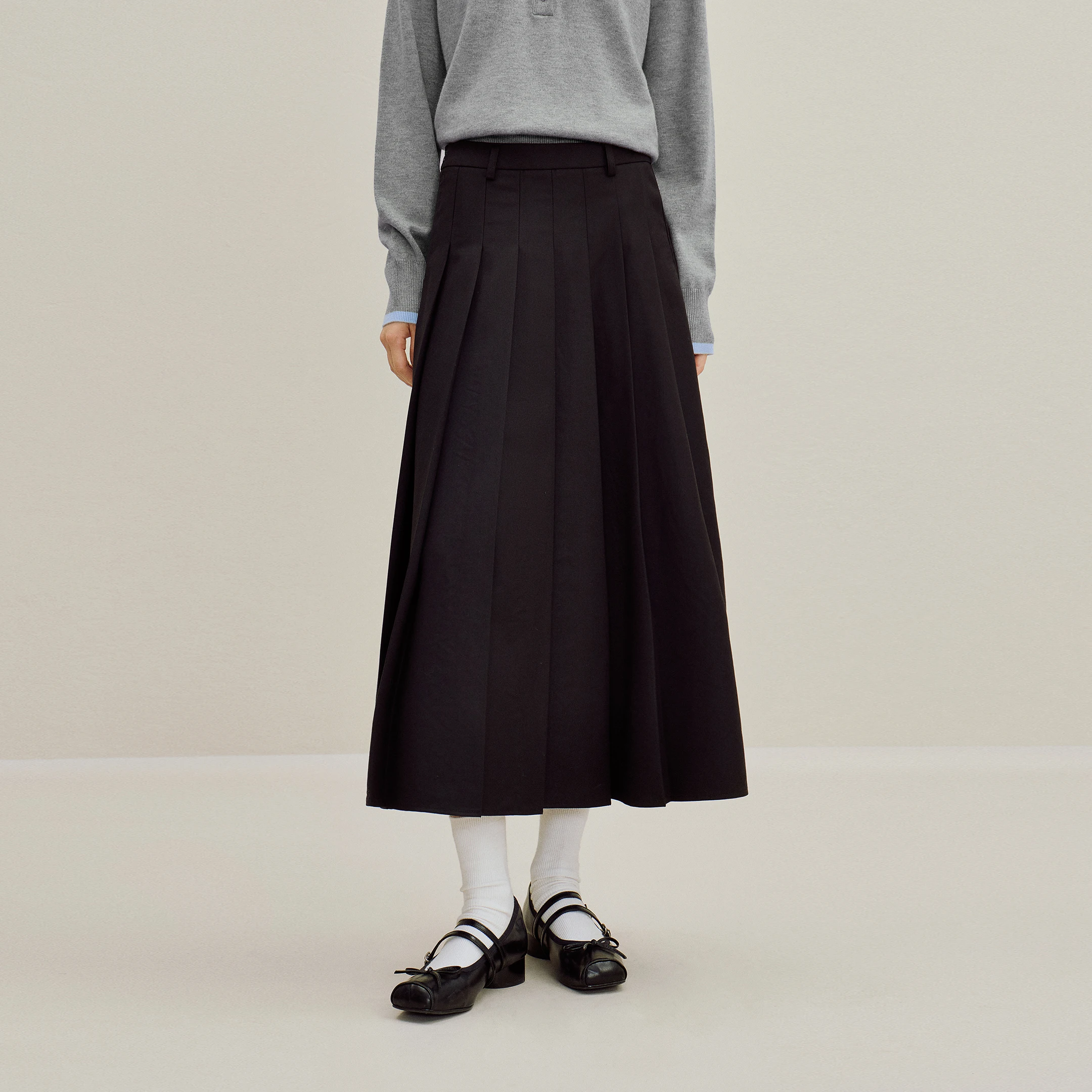 تنورة Inman النسائية لخريف 2025 الجديدة عالية الخصر بقصة ضيقة وفضفاضة على شكل حرف a - نصف تنورة رمادية غير رسمية بطيات