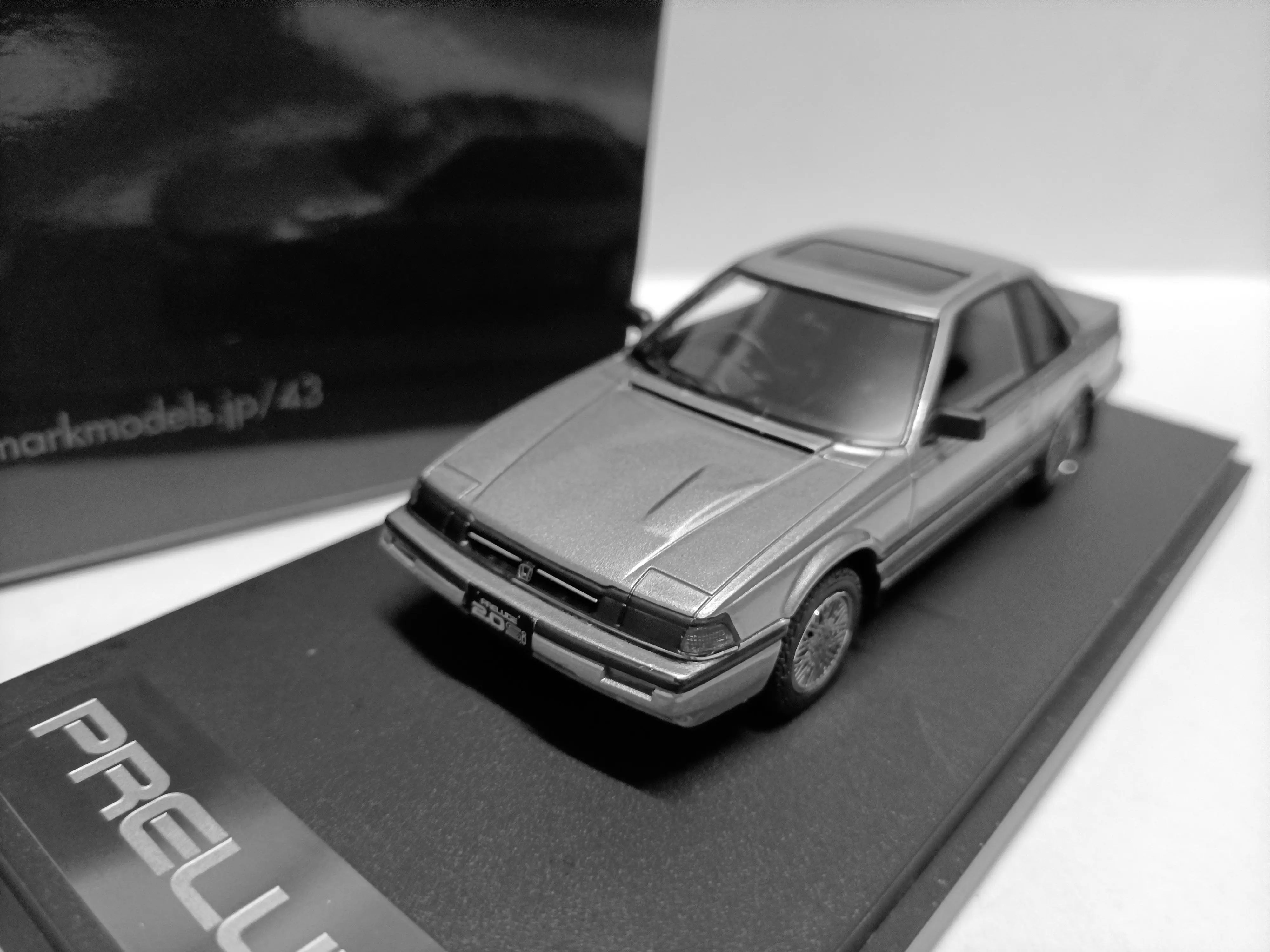 

MARK43 1:43 Scale Honda Prelude Si BA1 Silver-brown Coupe Resin Car Model Collectible Toy Gift Souvenir Display Ornament