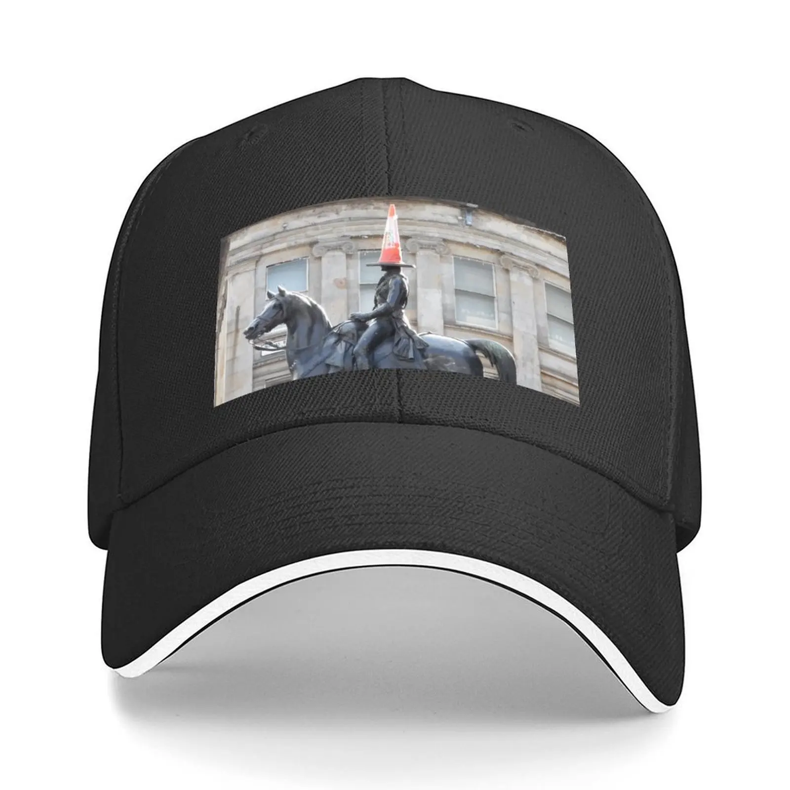 

Scottish Photography Series (Vectorized) - Duke of Wellington Statue Glasgow #2 Baseball Cap Sunscreen Women's Golf Wear Men's