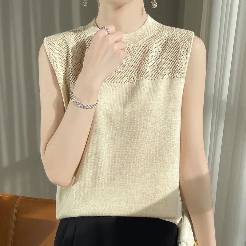 

Spring Autumn High-end Casual Women's Vest Coat 2025 New Knitted Round Neck Hollowing Out Female Vests Top