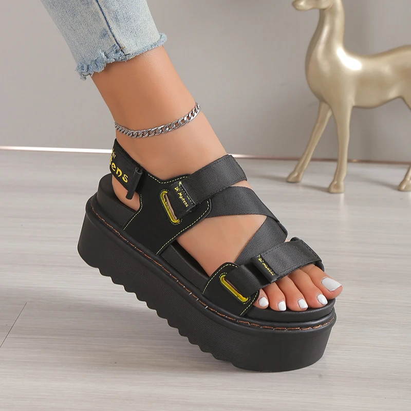 High Quality Ladies Shoes Buckle Strap Women\'s Sandals Party Sandals Women Round Toe Shoe Female Platform Sandal shark sandals