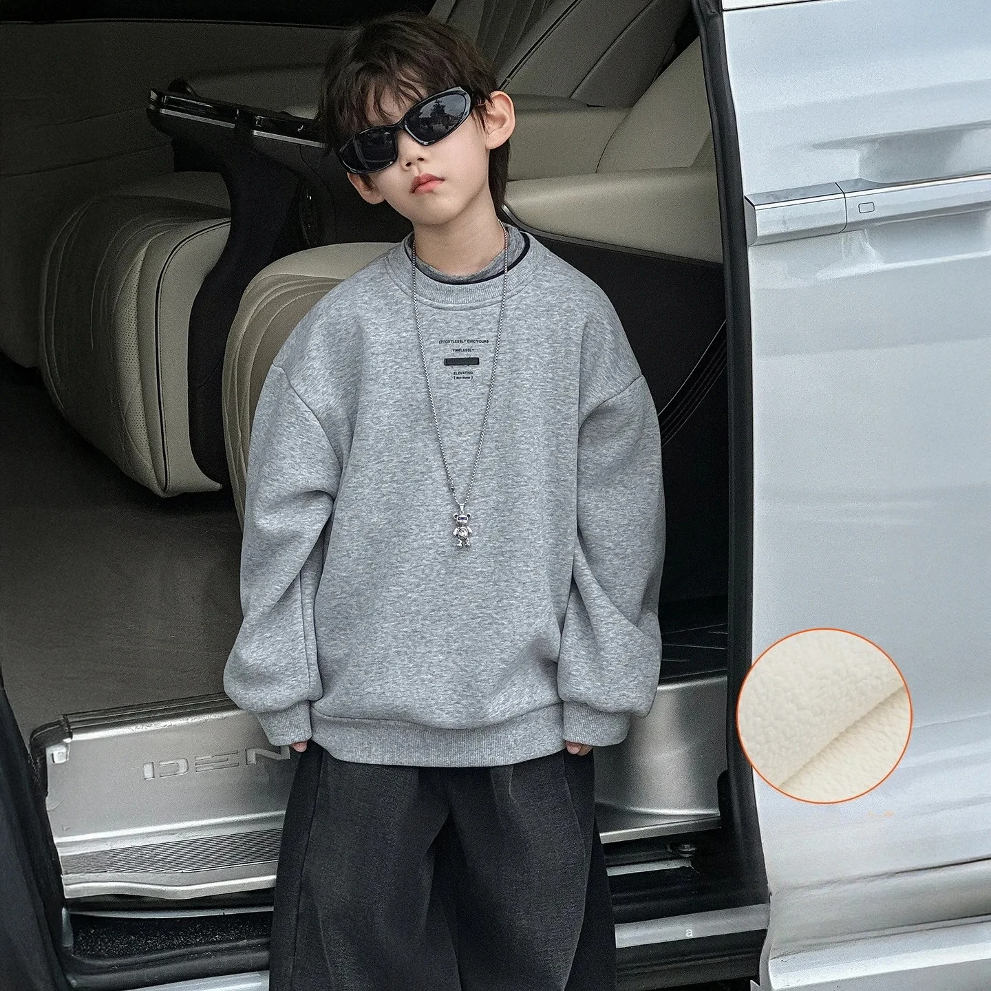 2025 New Fake Two Piece Velvet Boys' Hoodie Warm Children's Clothing Top Autumn