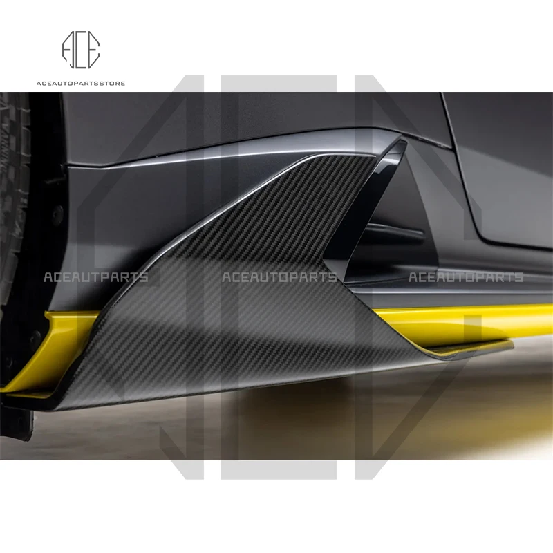 

Dry Carbon Fiber Car Side Skirt For Lamborghini Huracan STO Good Fitment Body Kit Modification and Upgrade