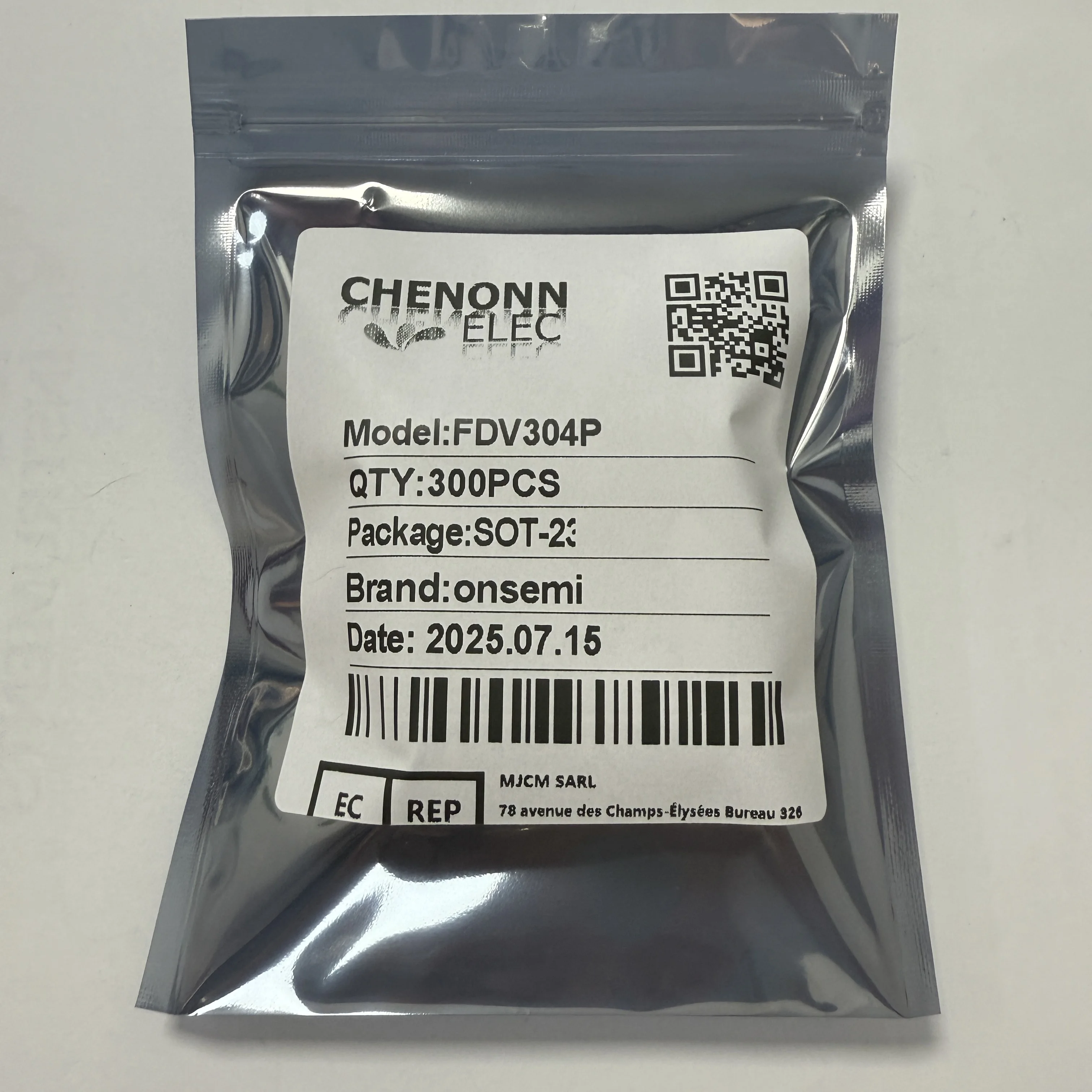 100 TEILE/LOS FDV304P (MOSFET)