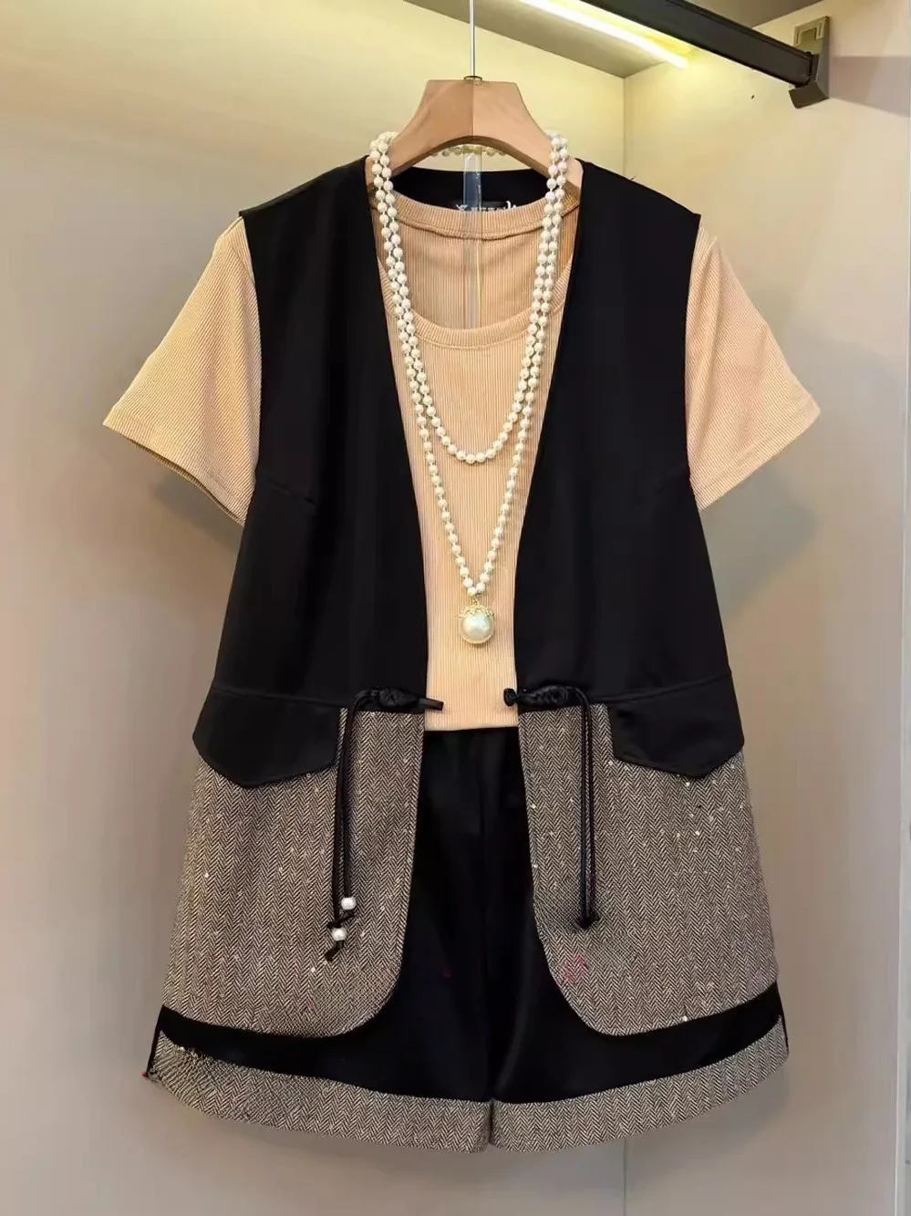 Nouveau Design de boutons chinois, tenue d'été grande taille, ensemble de t-shirt avec gilet, vêtements intérieurs pour sœur dodue