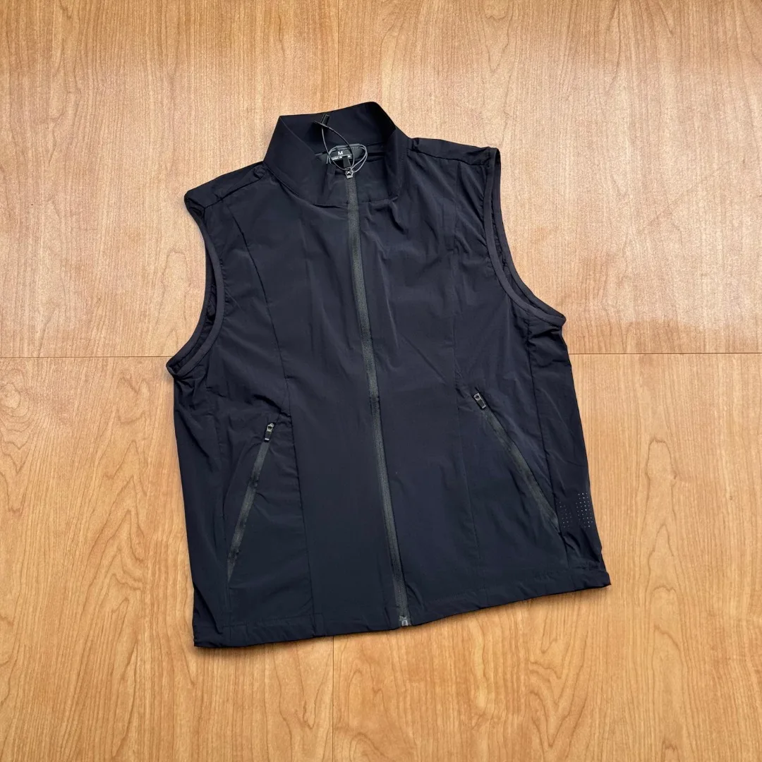 Men Coats Outdoor Black Hip Hop Laser Running Streetwear Punching Solid Color No Logo Sports Causal Jacket Vest for Man Clothing
