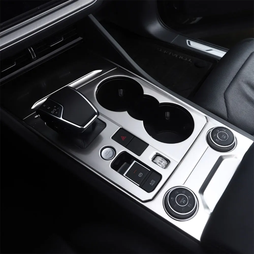 

Для новой модели Volkswagen Touareg 2019-2025 с центральной коробкой управления, рамой для чашки с водой и рамкой панели переключения передач