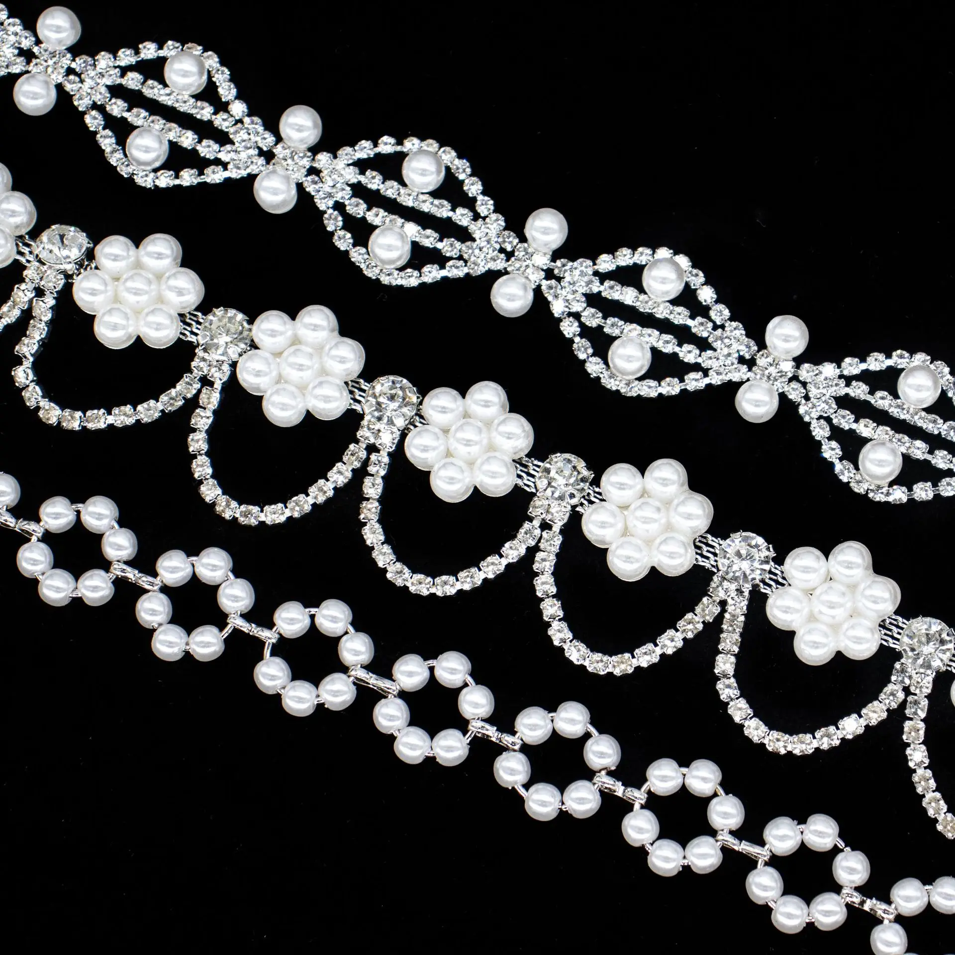 

Chic Pearl Rhinestone Circle Chain DIY Accessories for Coat Clothing Decorations Jewelry-Making Premium Craft Supplies