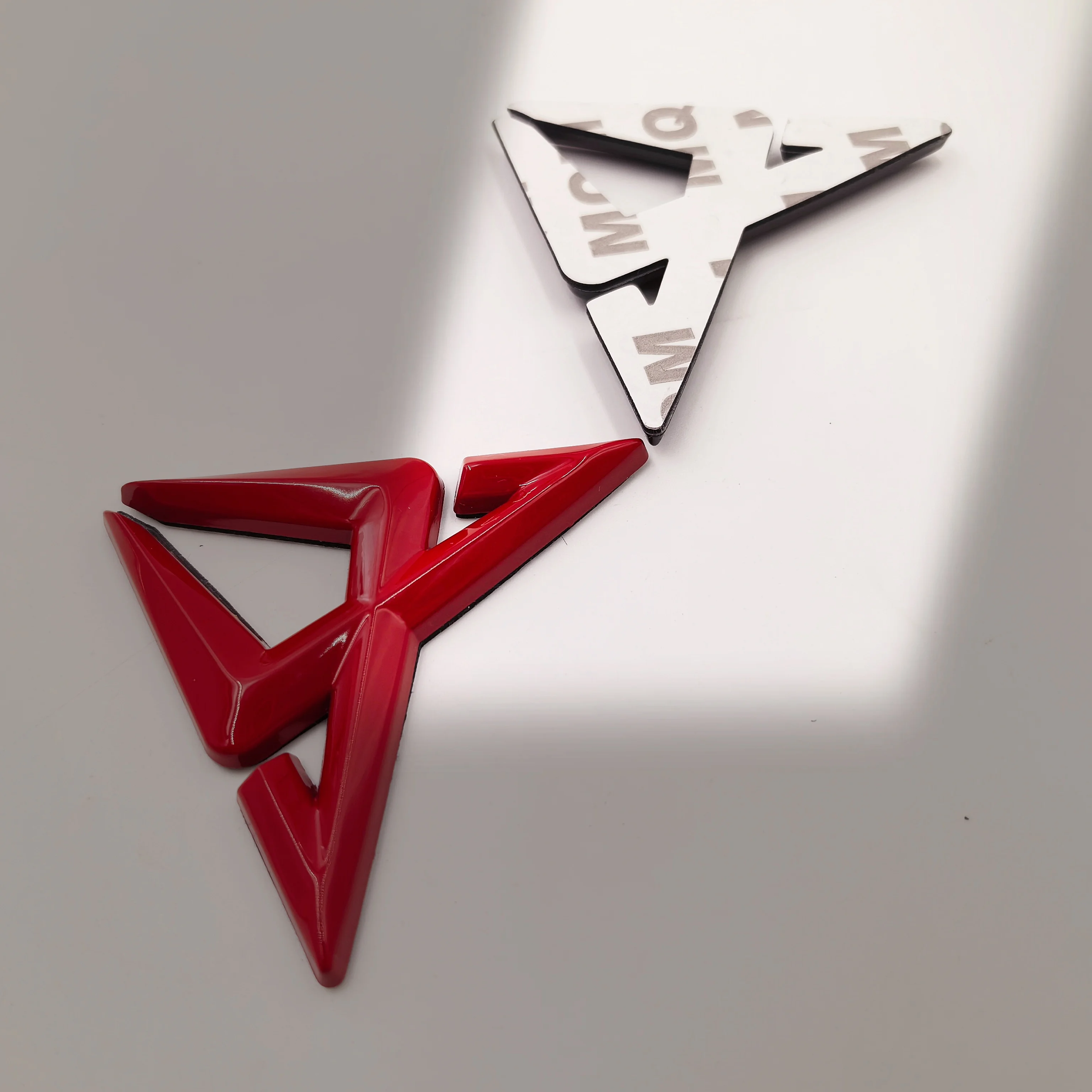 3D Metal Car Hood Fender Trunk Emblem Badge Sticker Small 3D Car Body Decal Front And Rear Universal Body Sticker for Vehicle image 3