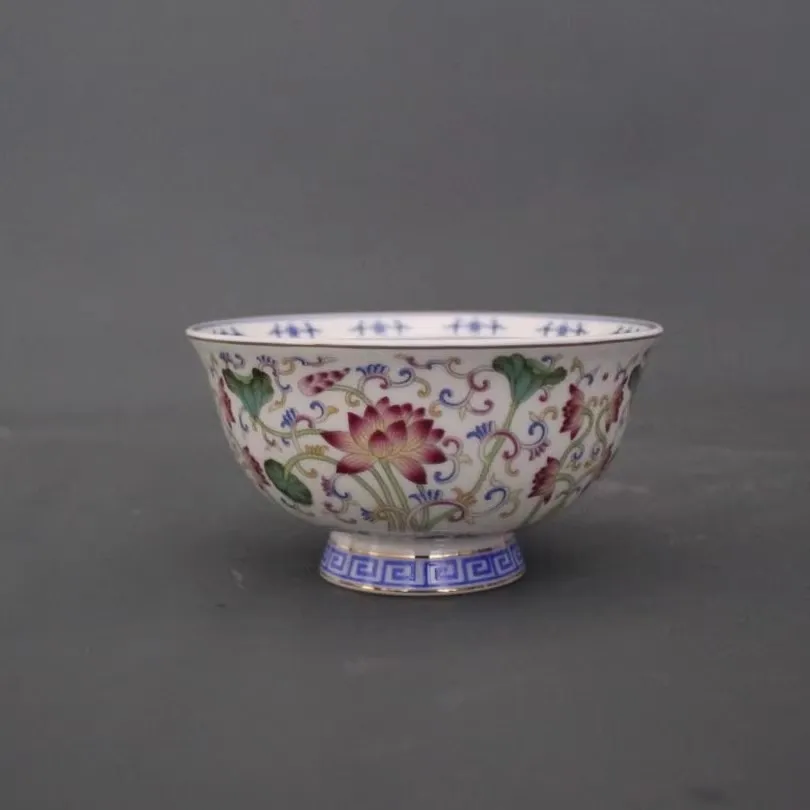 Chinese Famille Rose Porcelain Bowl Qing Qianlong Lotus Design 4.72 inch