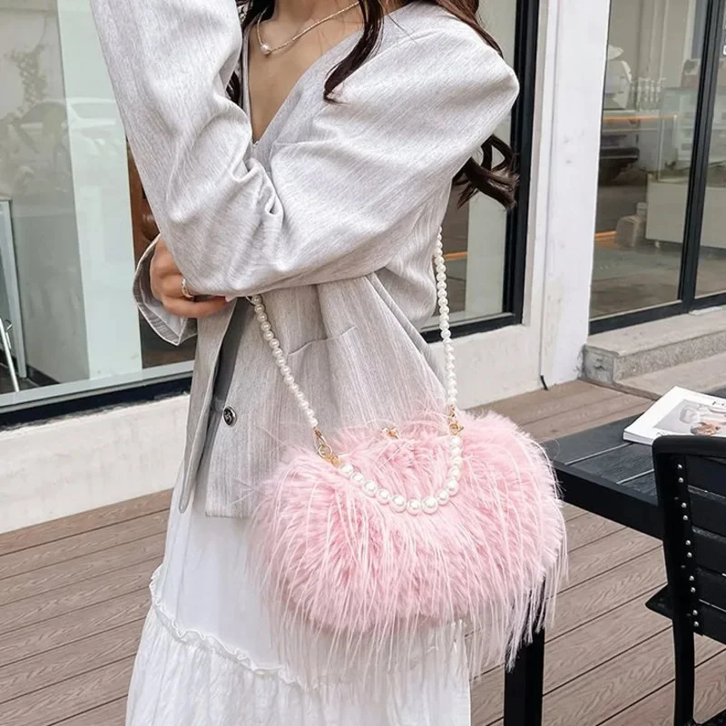 INS Imitation Fire Chicken Feather Pearl Chain Hand-held Crossbody Shoulder Bag Versatile Women's Small Fragrant Style Plush Bag