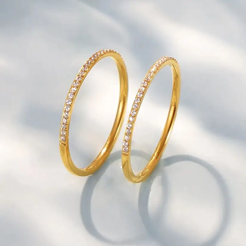 Simple 316L Stainless Steel Thin Finger Women Rings Bling Cubic Zirconia Rings For Women Waterproof Fashion Jewellery Accessory