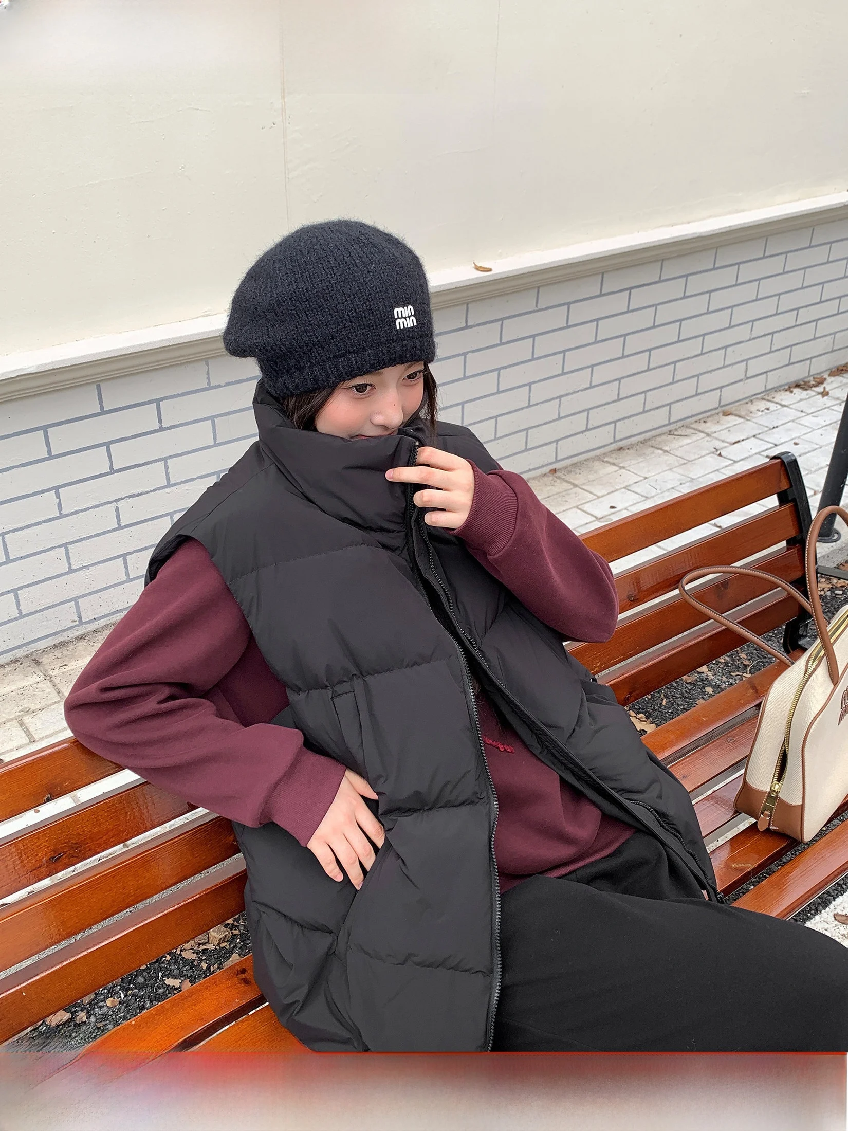 

Loose Women's Du down Vest Large Size Casual Sle Collar Jaet White Du Feather Warm Mid-Length Zipper Closure