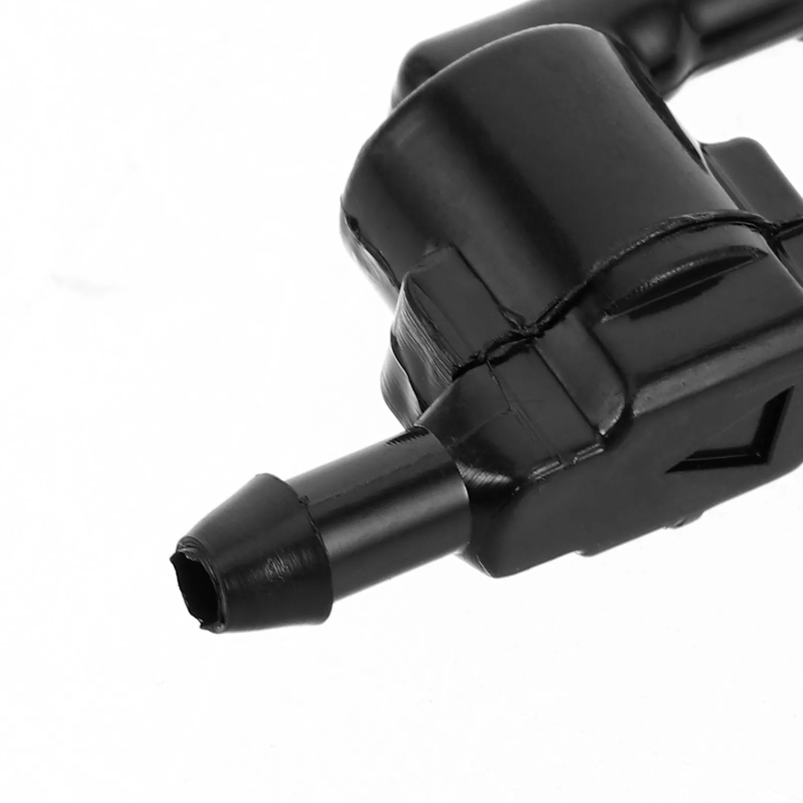 Premium Windshield Wiper Nozzle Check Valve with Hose Connector for Efficient Fluid Spray Prevention of Backflow Long-Lasting