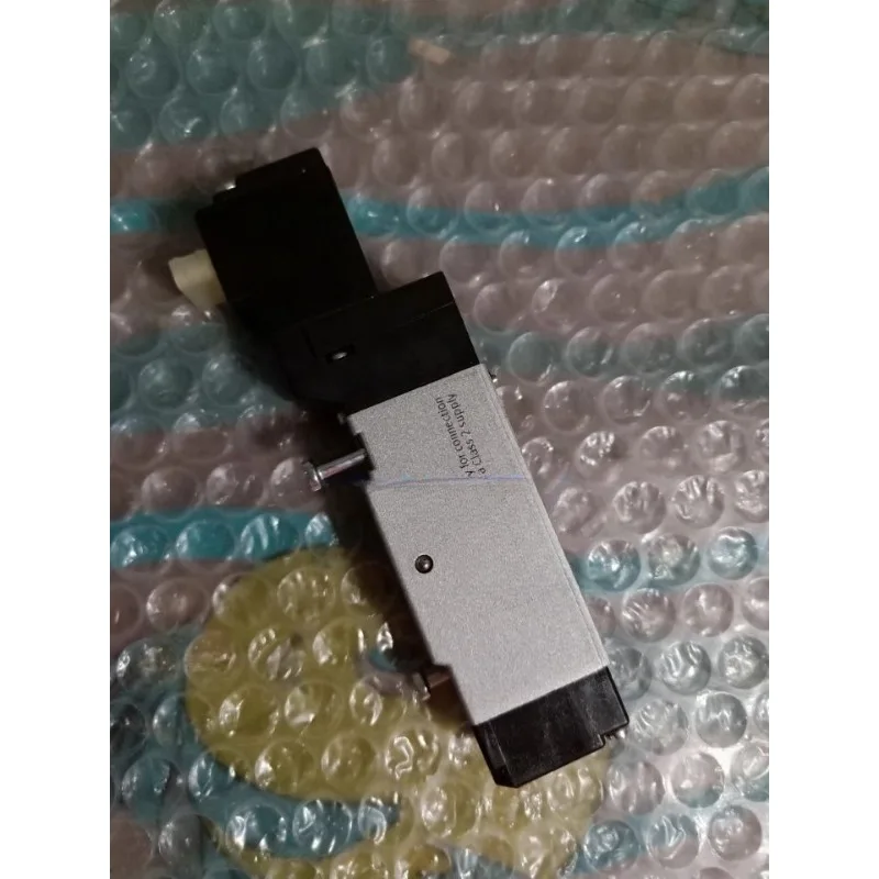 pieces-pour-electrovannes-festo-festo-meh-5-2-1-8-p-i-b-173404